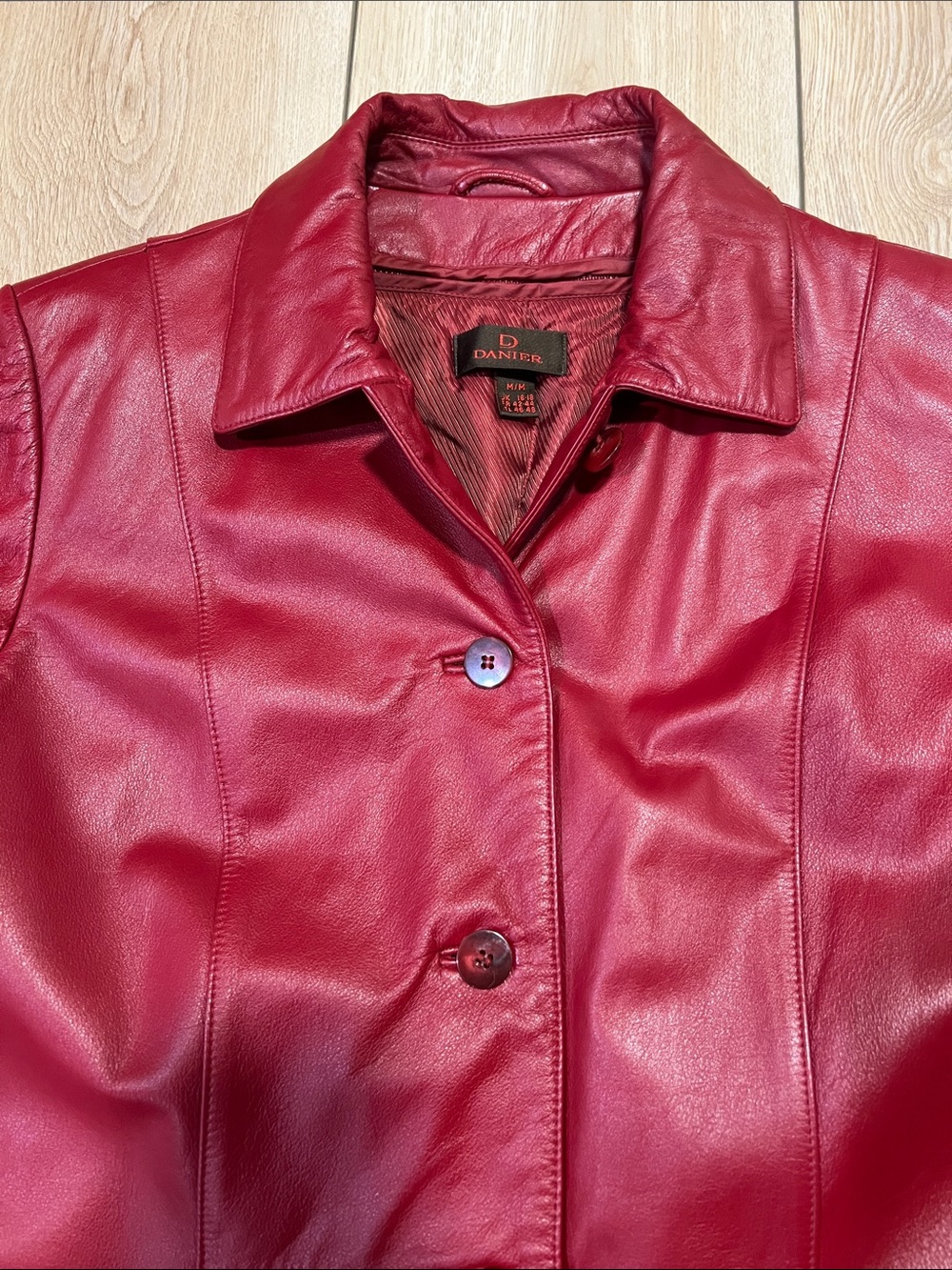 Danier Red Leather Button-Front Trench Coat - Picture 3 of 16